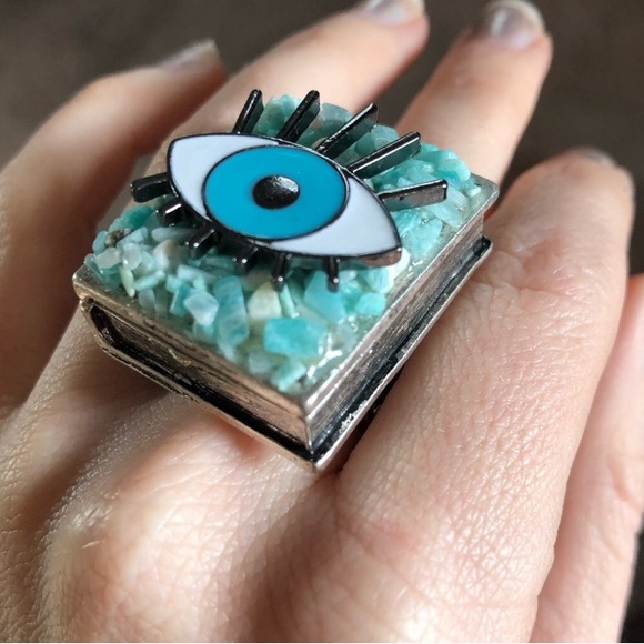 Jewelry - Poison Ring ! Secret compartment evil eye locket